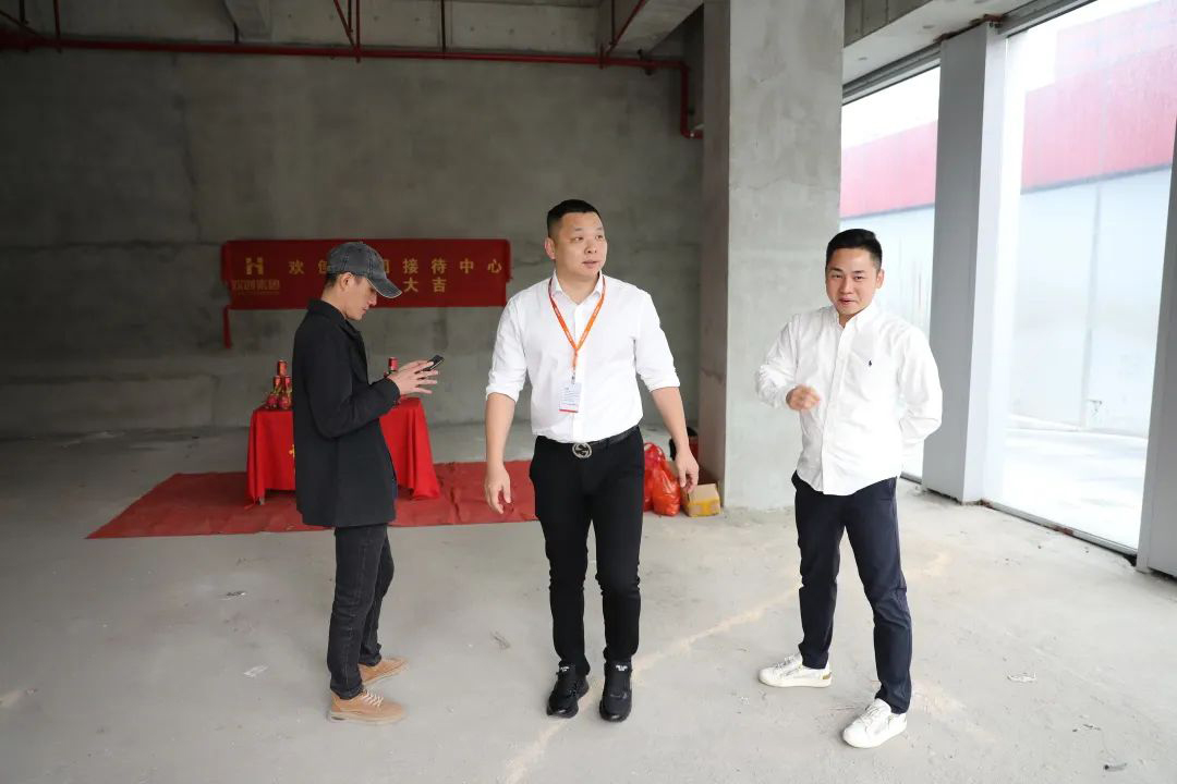 乐鱼网页版集团