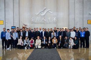 陕西省工业和信息化厅一行领导莅临乐鱼网页版集团考察参观